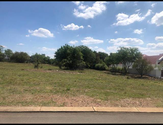 LAND FOR SALE IN WATERLAKE FARM LIFESTYLE ESTATE